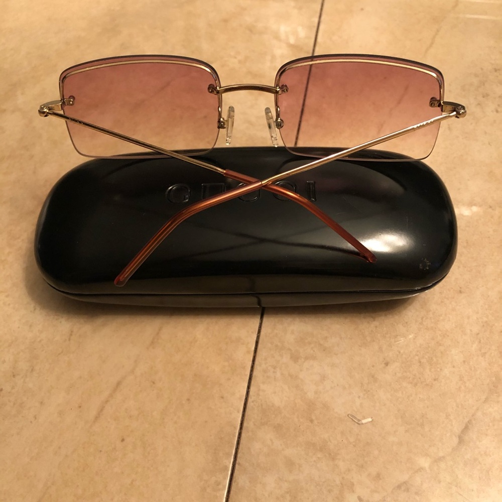 ❤️GUCCI❤️ - Picture 12 of 14